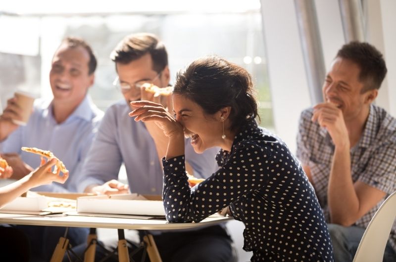  L'humour en entreprise, sérieux ?! - Et si l'humour était un outil de management? - Be Alternatives conférences et formations